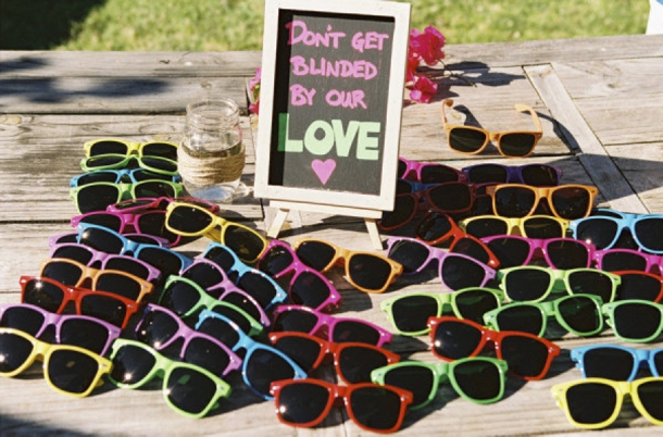southboundbride-sunglasses-wedding-favors-011